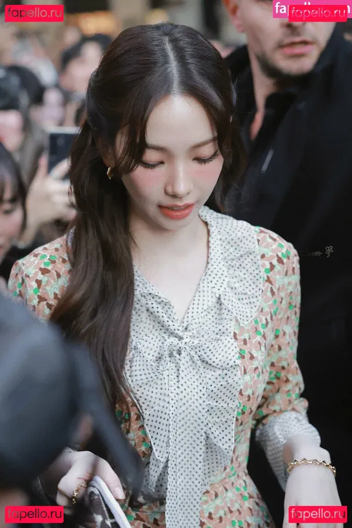 katarinabluu Onlyfans Photo Gallery 