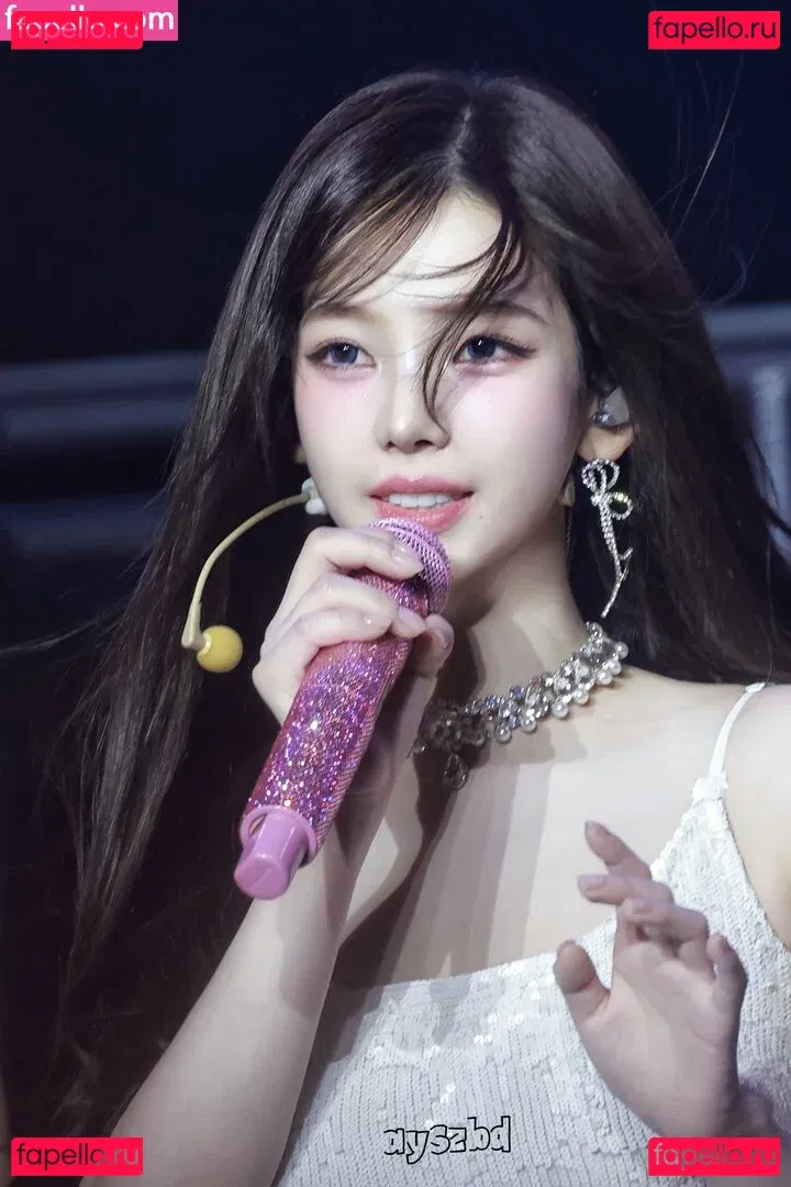 katarinabluu Onlyfans Photo Gallery 