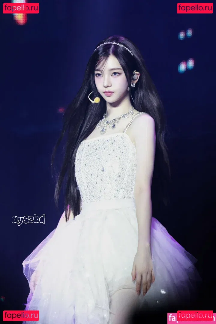 katarinabluu Onlyfans Photo Gallery 