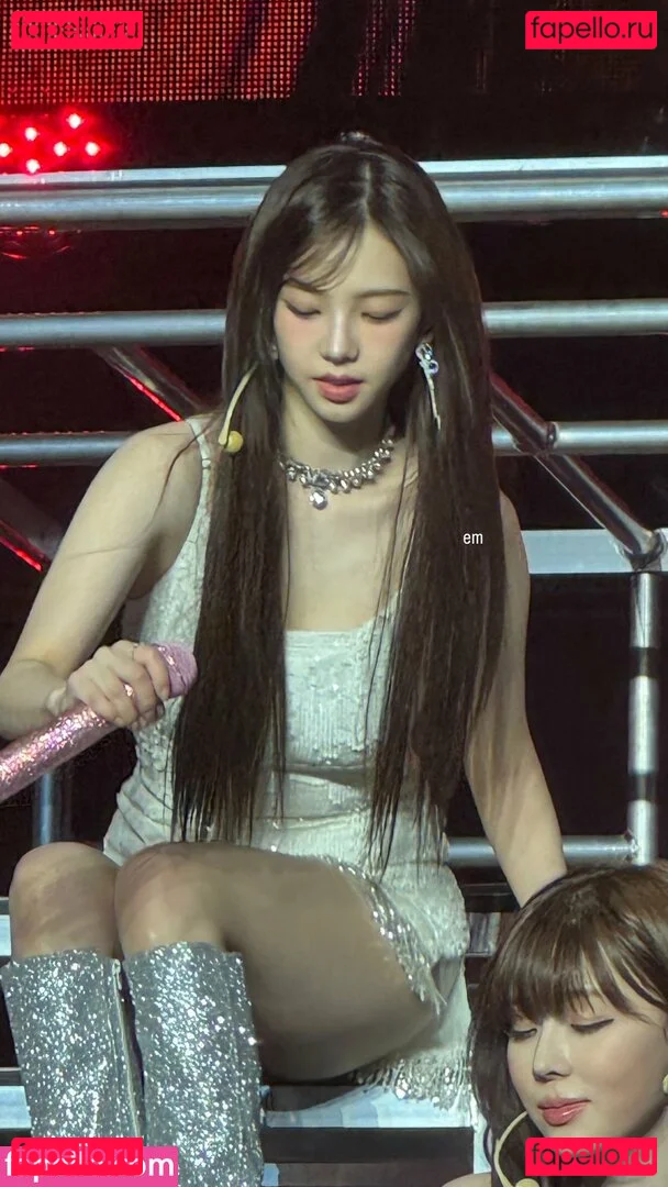 katarinabluu Onlyfans Photo Gallery 