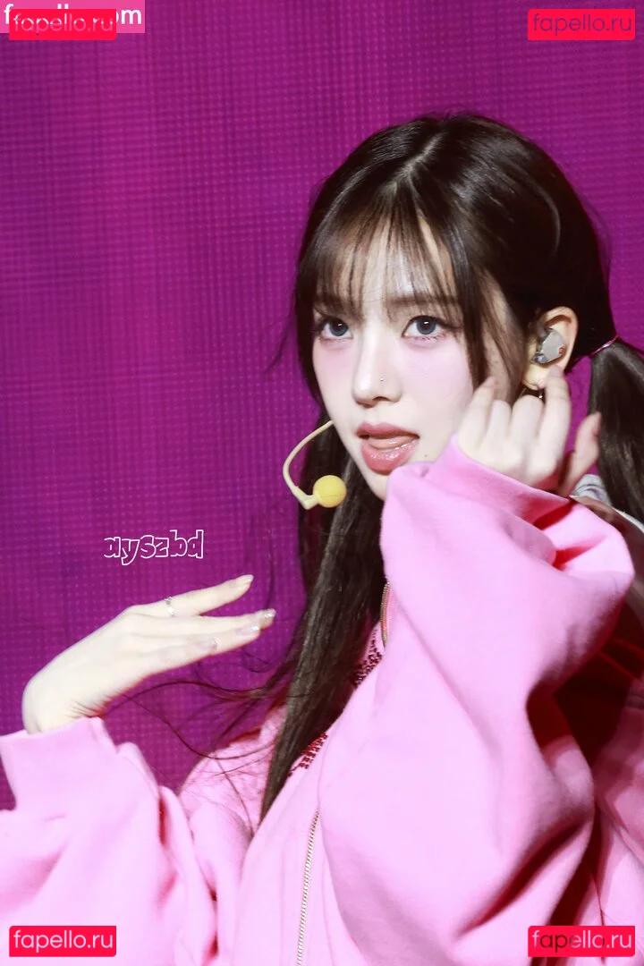 katarinabluu Onlyfans Photo Gallery 