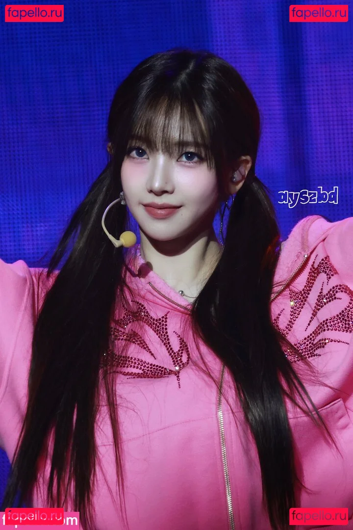 katarinabluu Onlyfans Photo Gallery 