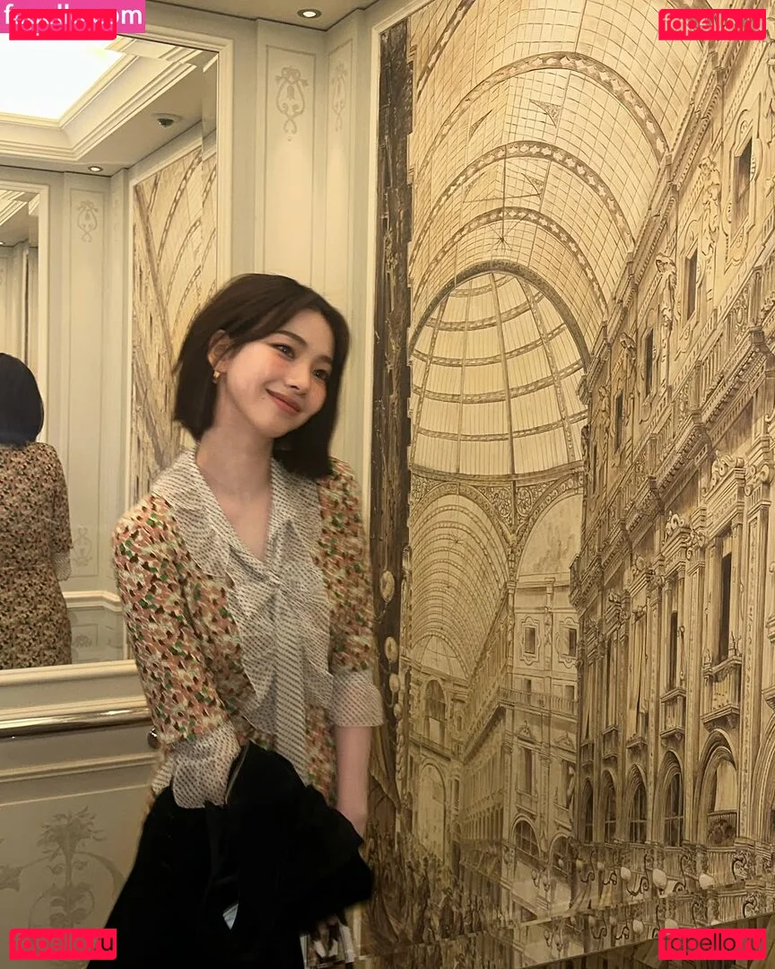 katarinabluu Onlyfans Photo Gallery 