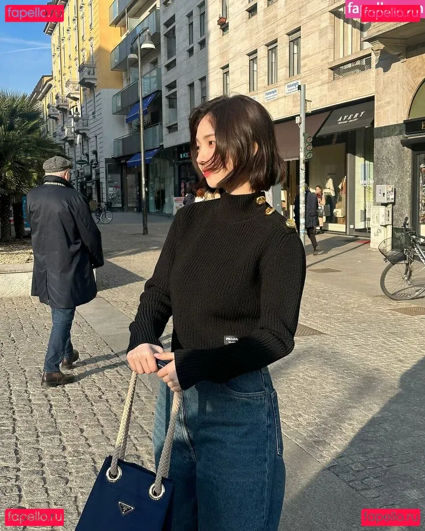 katarinabluu Onlyfans Photo Gallery 