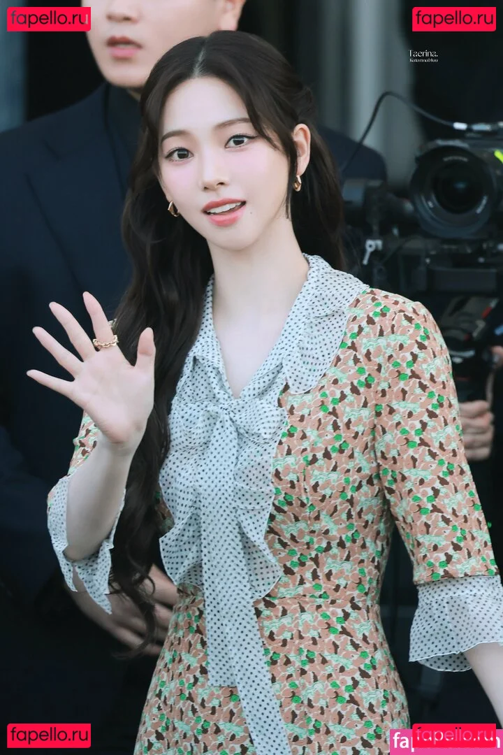 katarinabluu Onlyfans Photo Gallery 