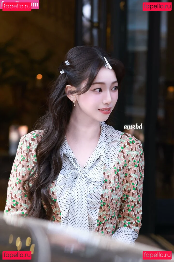 katarinabluu Onlyfans Photo Gallery 