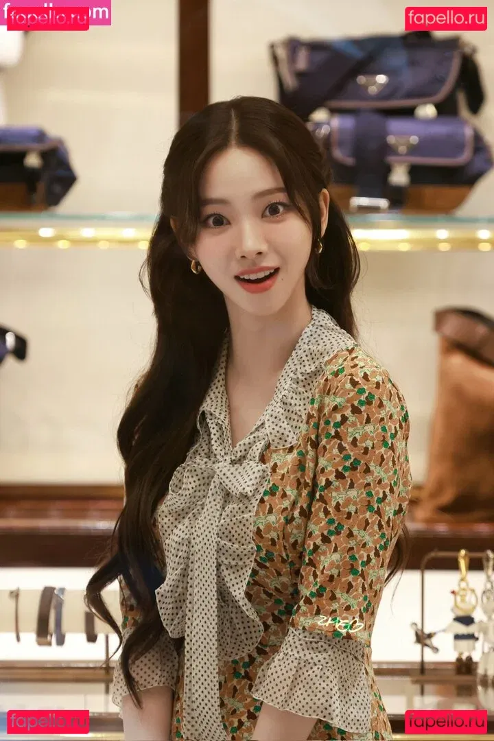 katarinabluu Onlyfans Photo Gallery 