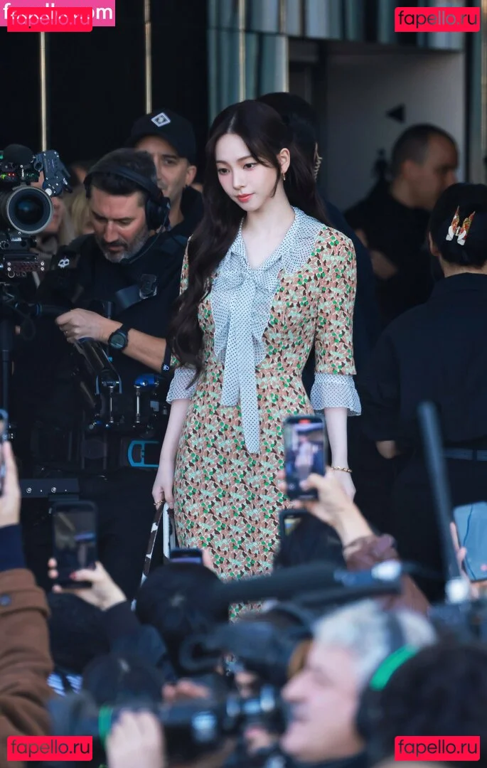 katarinabluu Onlyfans Photo Gallery 