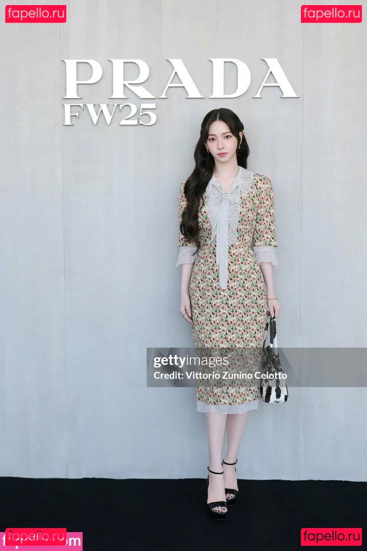 katarinabluu Onlyfans Photo Gallery 