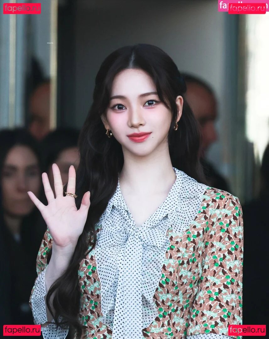 katarinabluu Onlyfans Photo Gallery 