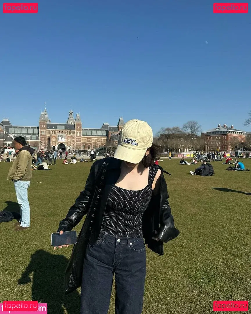 katarinabluu Onlyfans Photo Gallery 