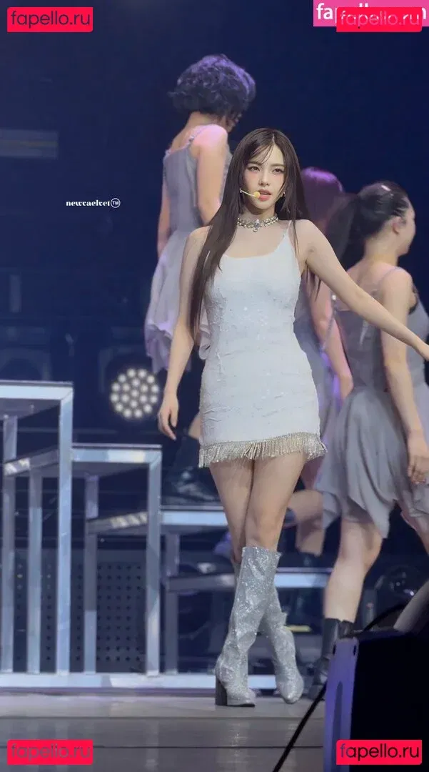 katarinabluu Onlyfans Photo Gallery 