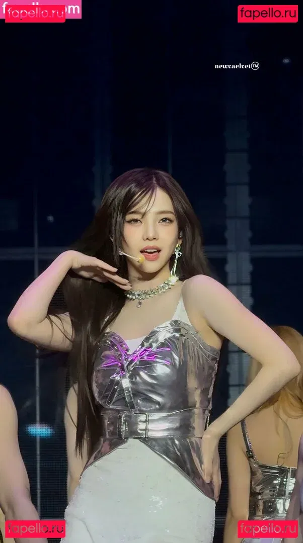 katarinabluu Onlyfans Photo Gallery 