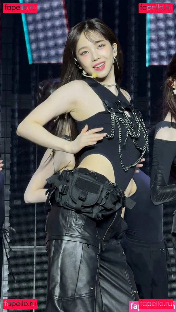 katarinabluu Onlyfans Photo Gallery 