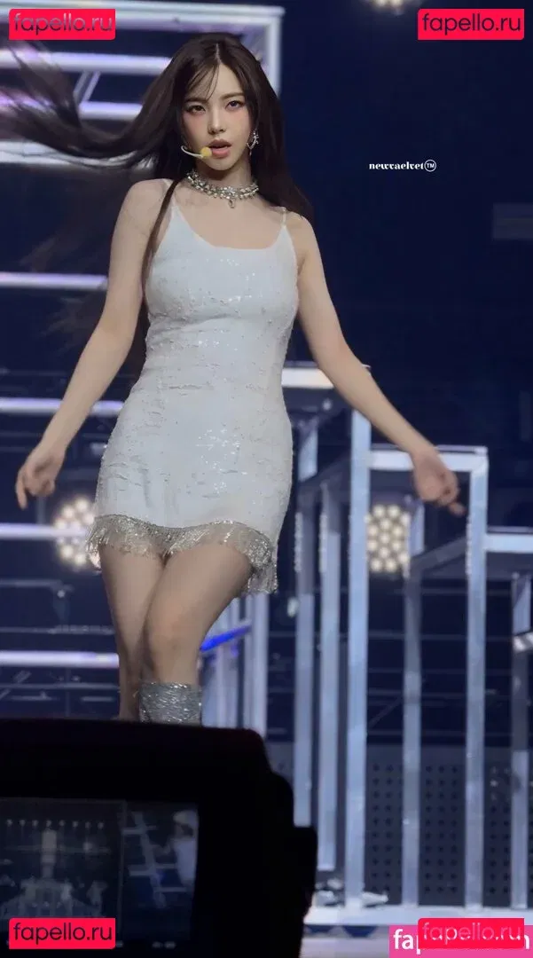 katarinabluu Onlyfans Photo Gallery 