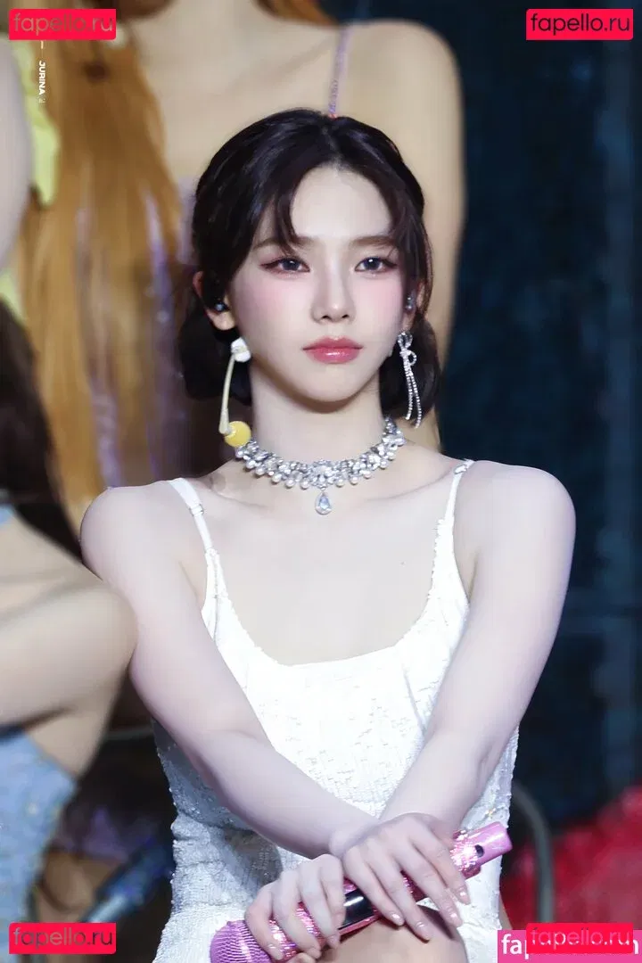 katarinabluu Onlyfans Photo Gallery 