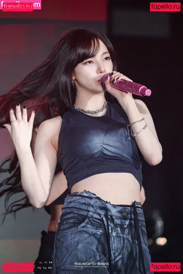 katarinabluu Onlyfans Photo Gallery 