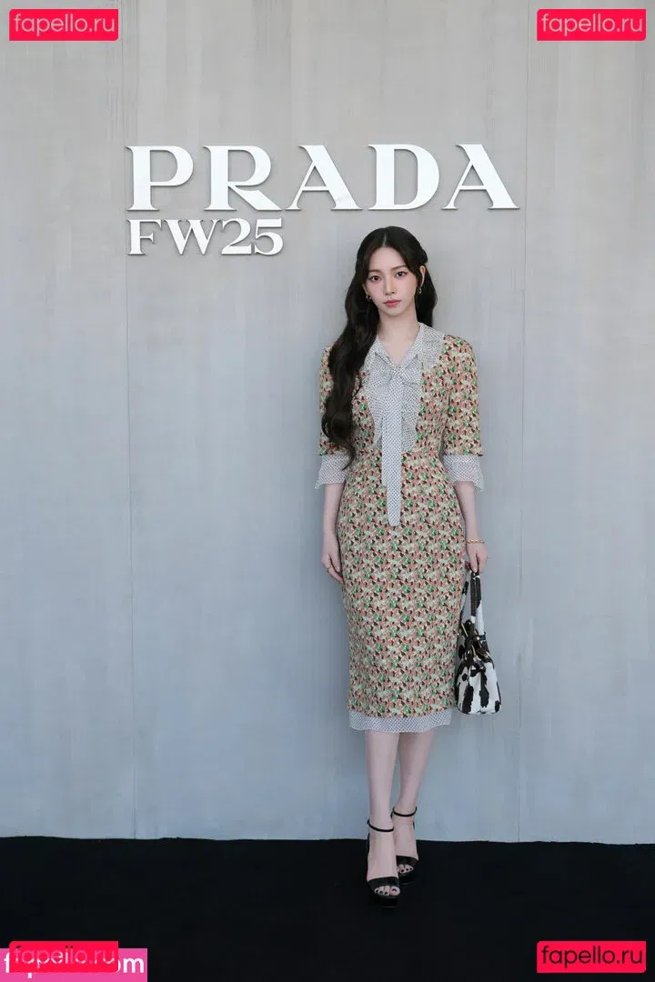 katarinabluu Onlyfans Photo Gallery 