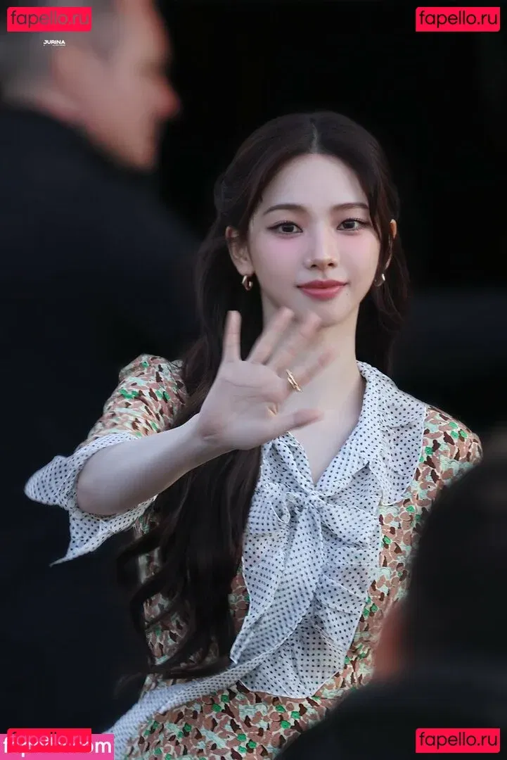 katarinabluu Onlyfans Photo Gallery 