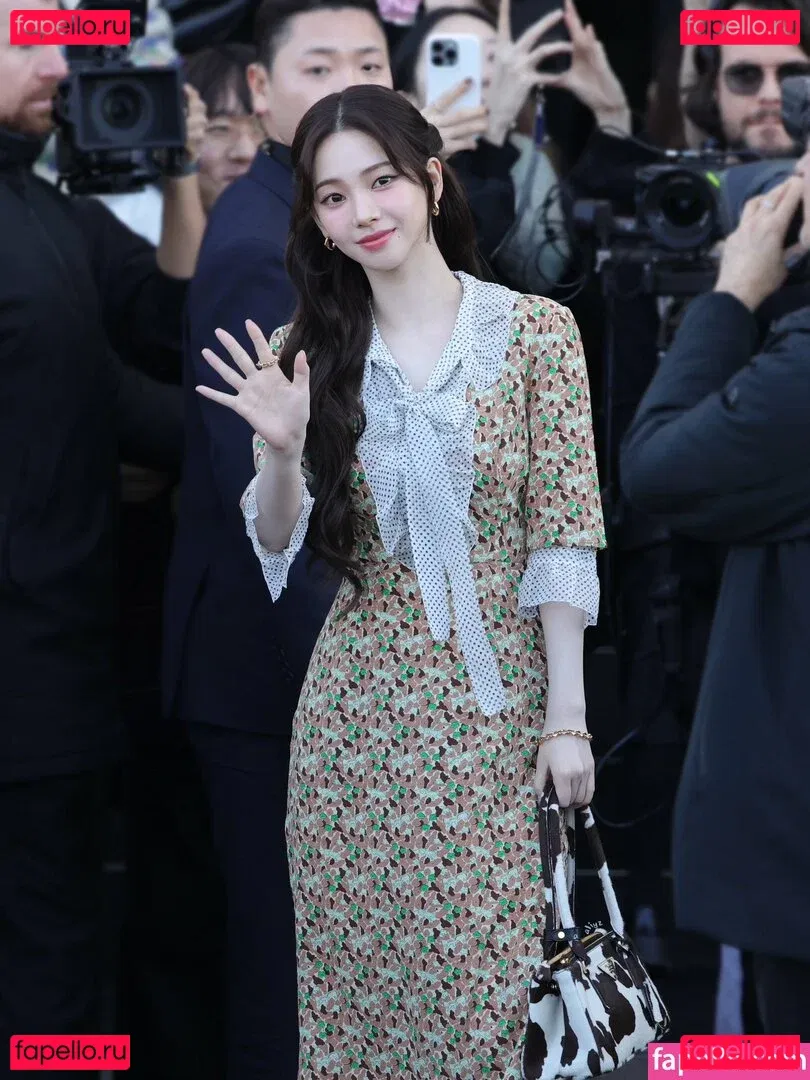 katarinabluu Onlyfans Photo Gallery 