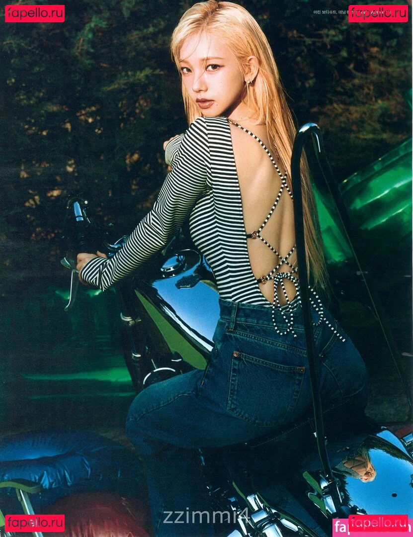 katarinabluu Onlyfans Photo Gallery 