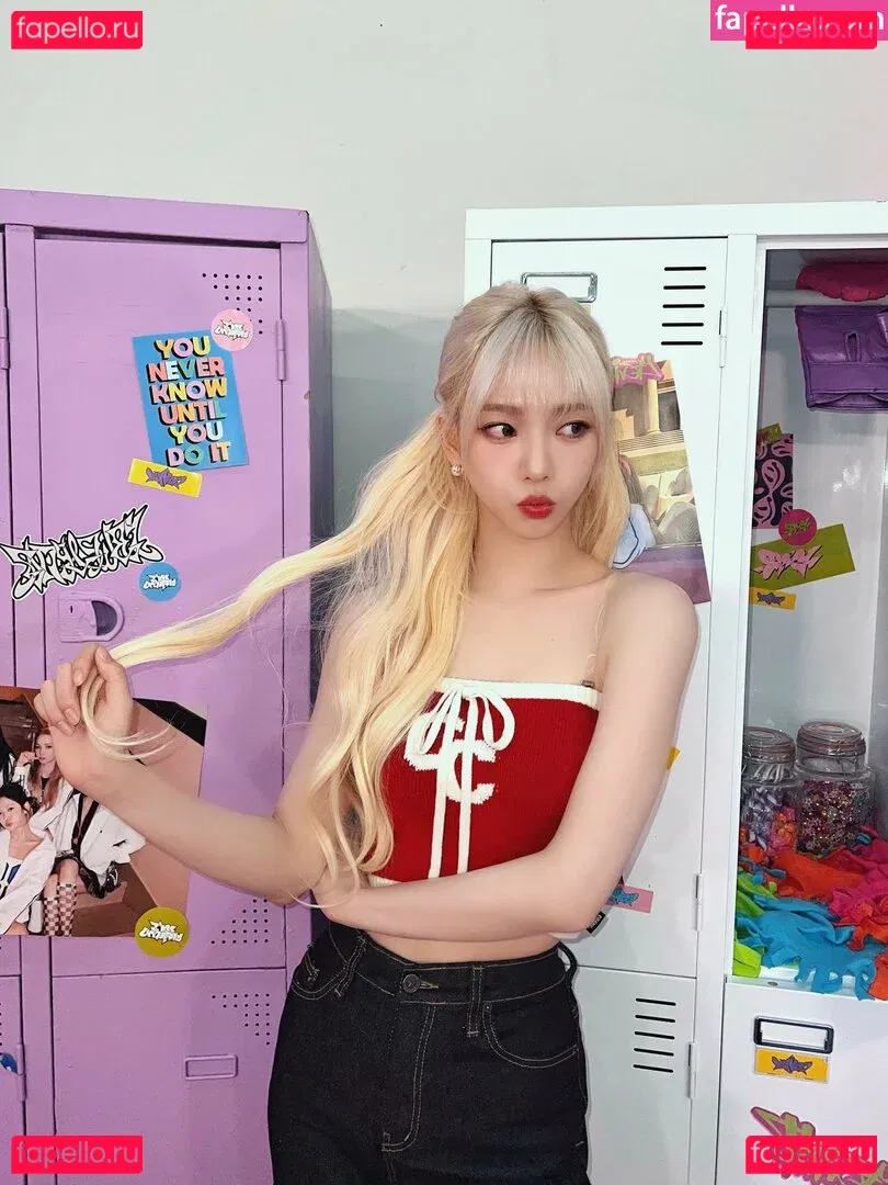 katarinabluu Onlyfans Photo Gallery 