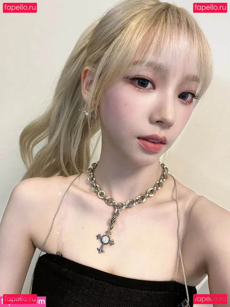 katarinabluu Onlyfans Photo Gallery 