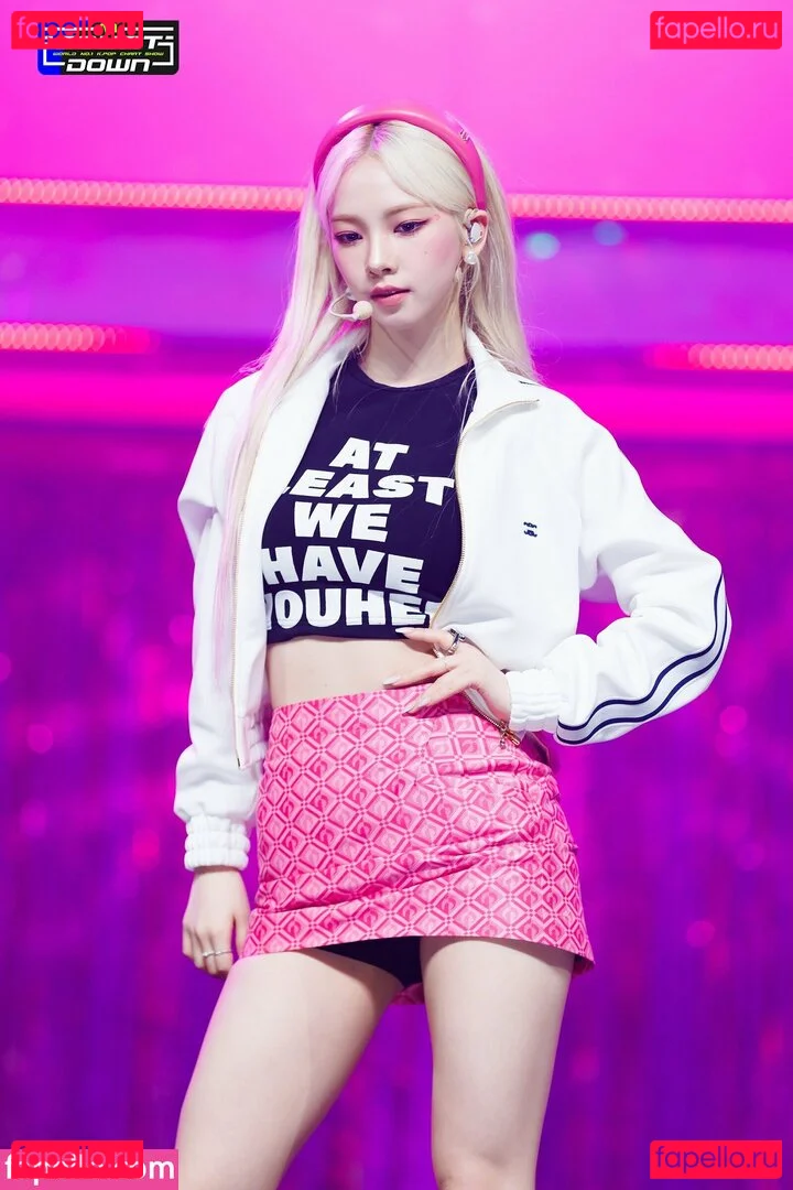 katarinabluu Onlyfans Photo Gallery 