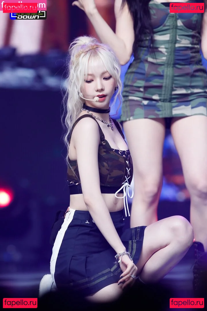 katarinabluu Onlyfans Photo Gallery 