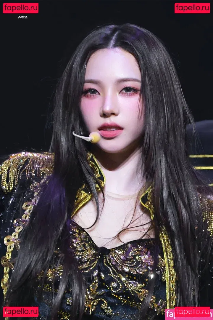 katarinabluu Onlyfans Photo Gallery 