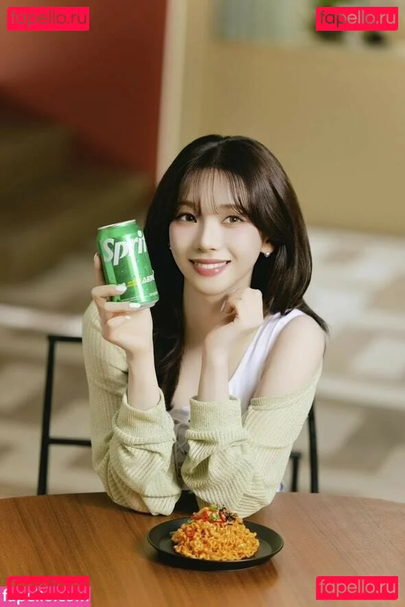 katarinabluu Onlyfans Photo Gallery 