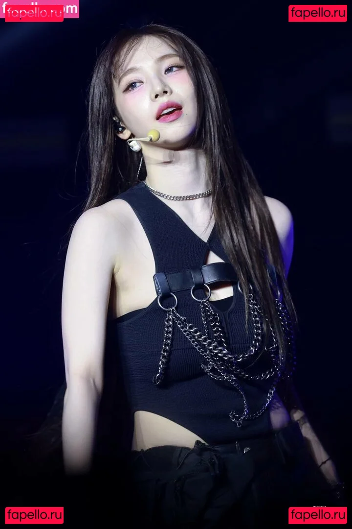 katarinabluu Onlyfans Photo Gallery 