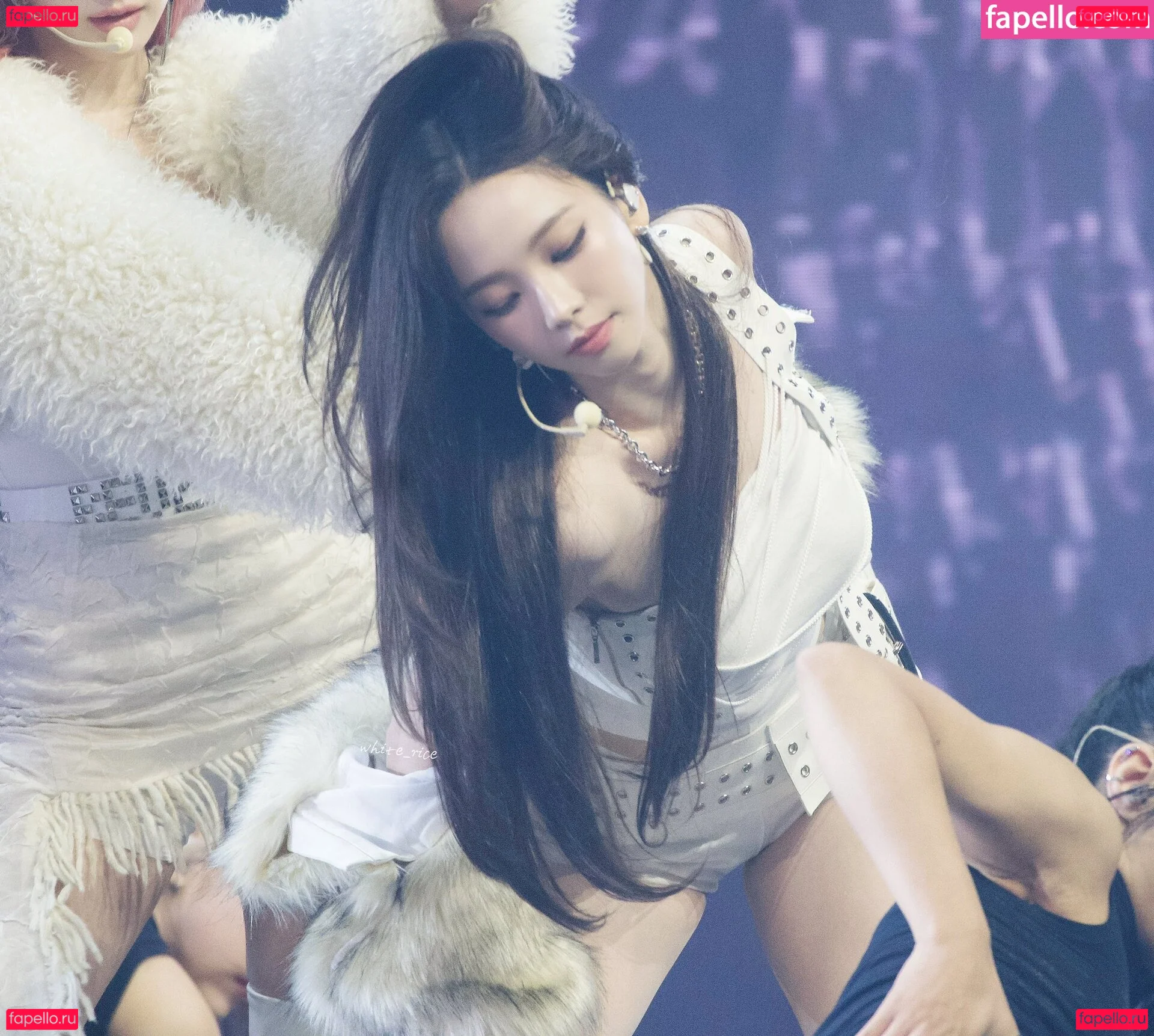 katarinabluu Onlyfans Photo Gallery 