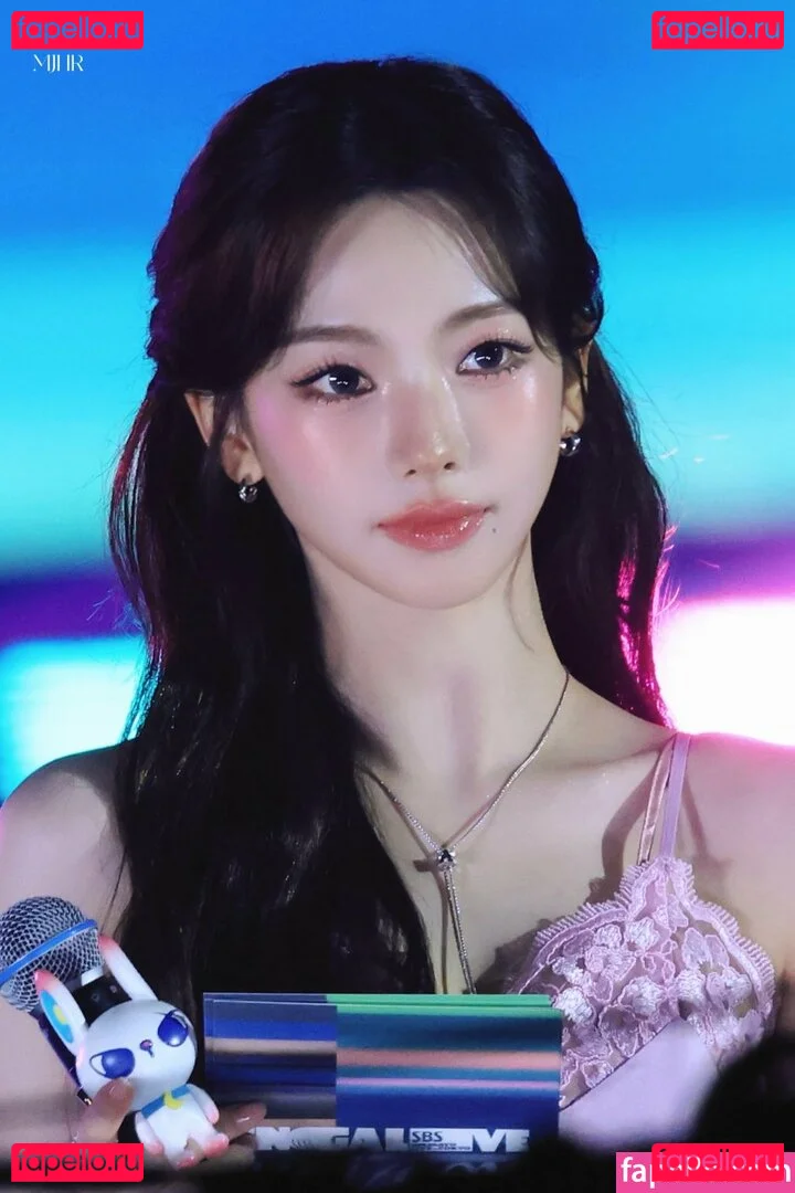 katarinabluu Onlyfans Photo Gallery 