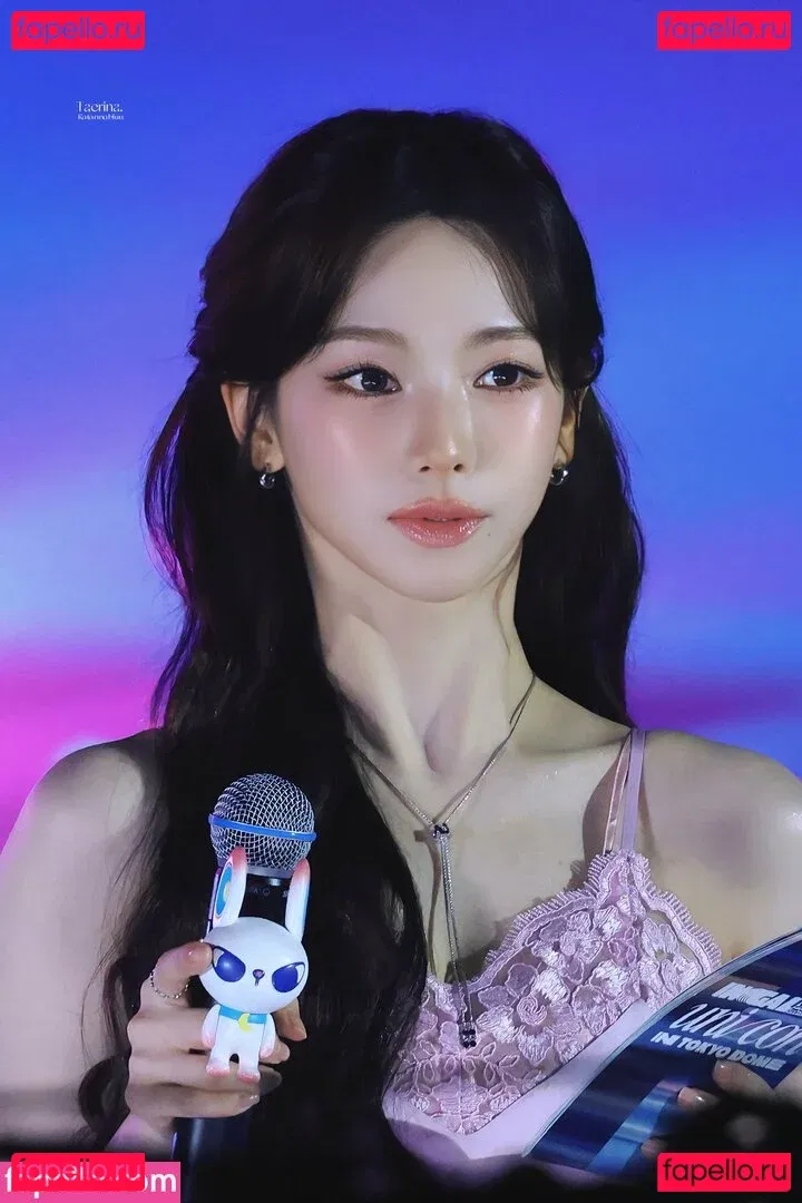 katarinabluu Onlyfans Photo Gallery 