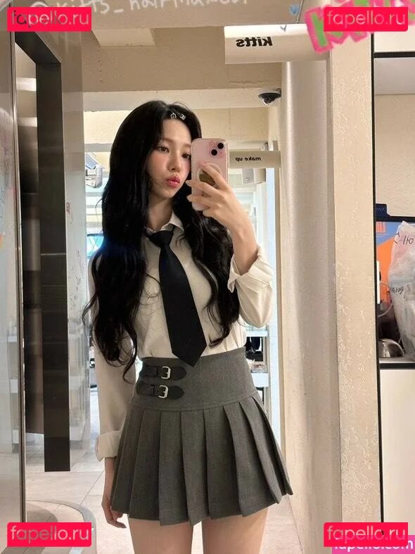 katarinabluu Onlyfans Photo Gallery 