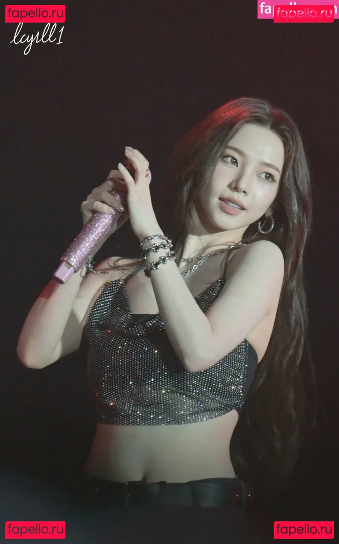 katarinabluu Onlyfans Photo Gallery 