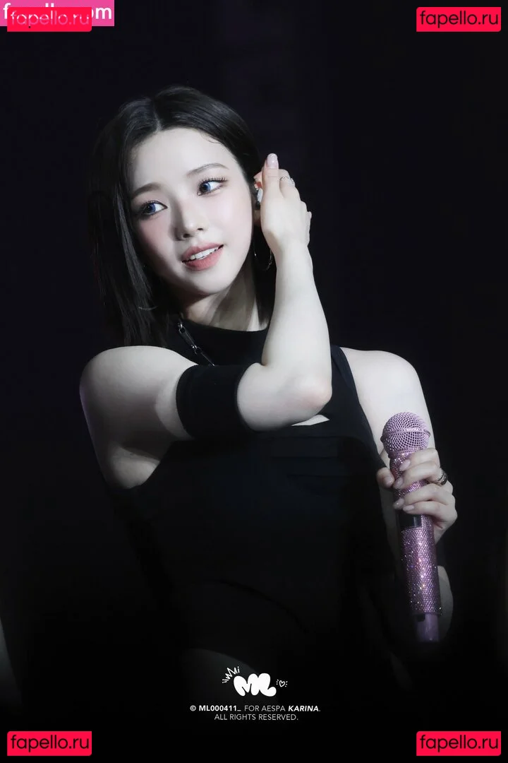 katarinabluu Onlyfans Photo Gallery 