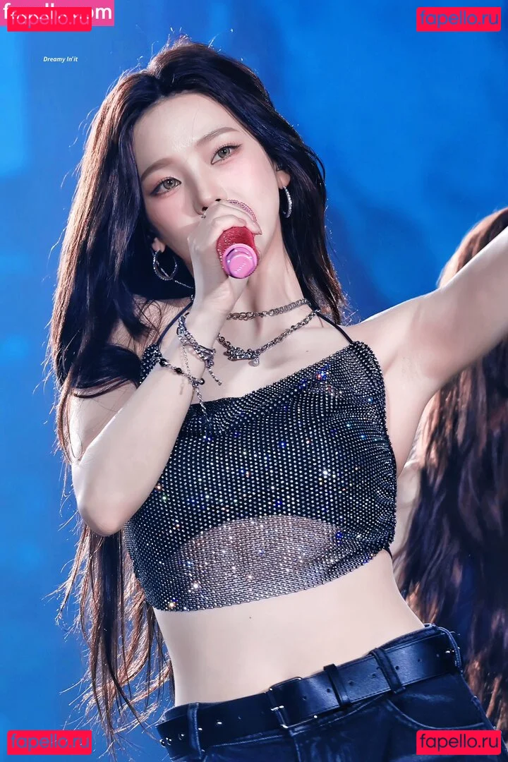 katarinabluu Onlyfans Photo Gallery 