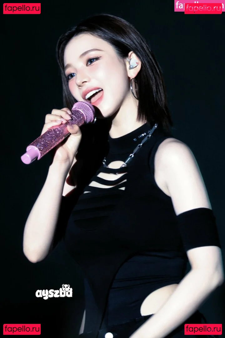 katarinabluu Onlyfans Photo Gallery 