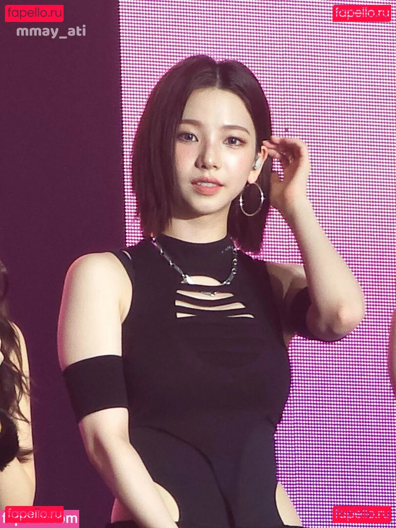 katarinabluu Onlyfans Photo Gallery 