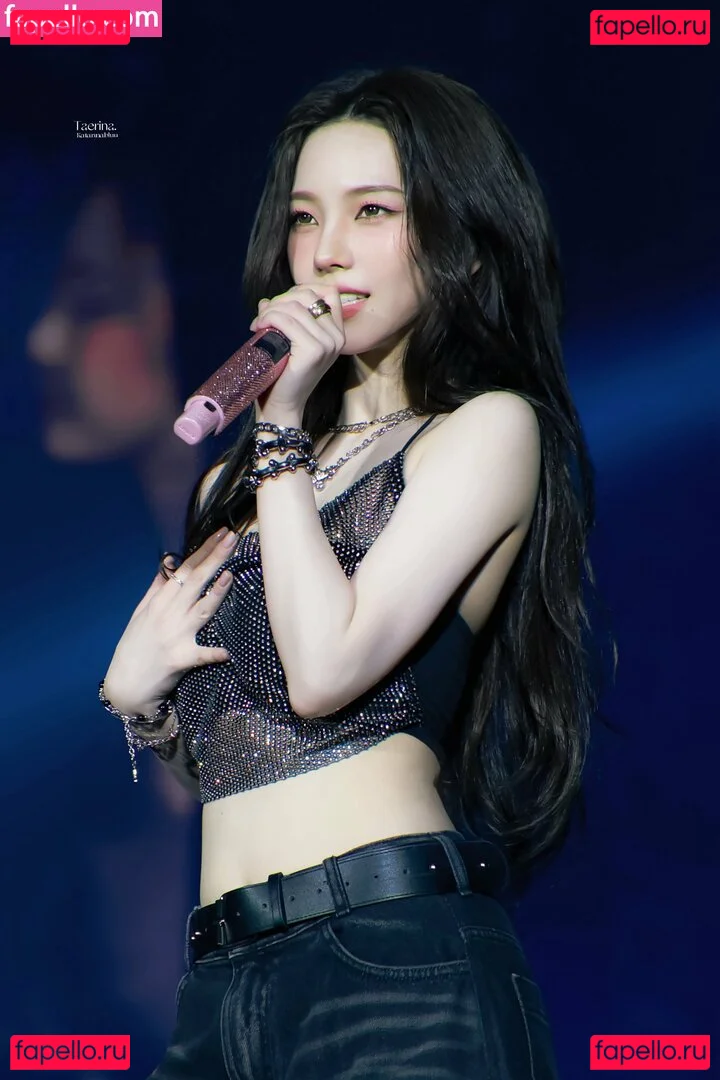 katarinabluu Onlyfans Photo Gallery 