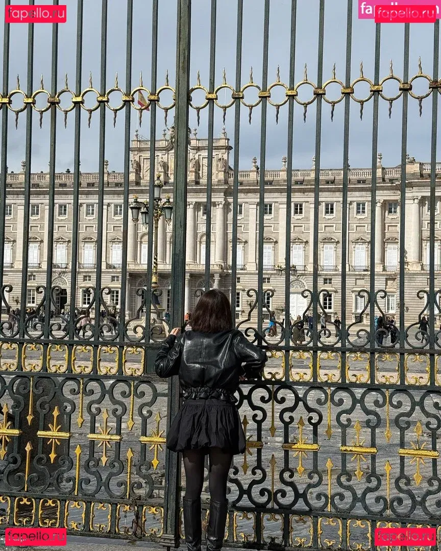 katarinabluu Onlyfans Photo Gallery 