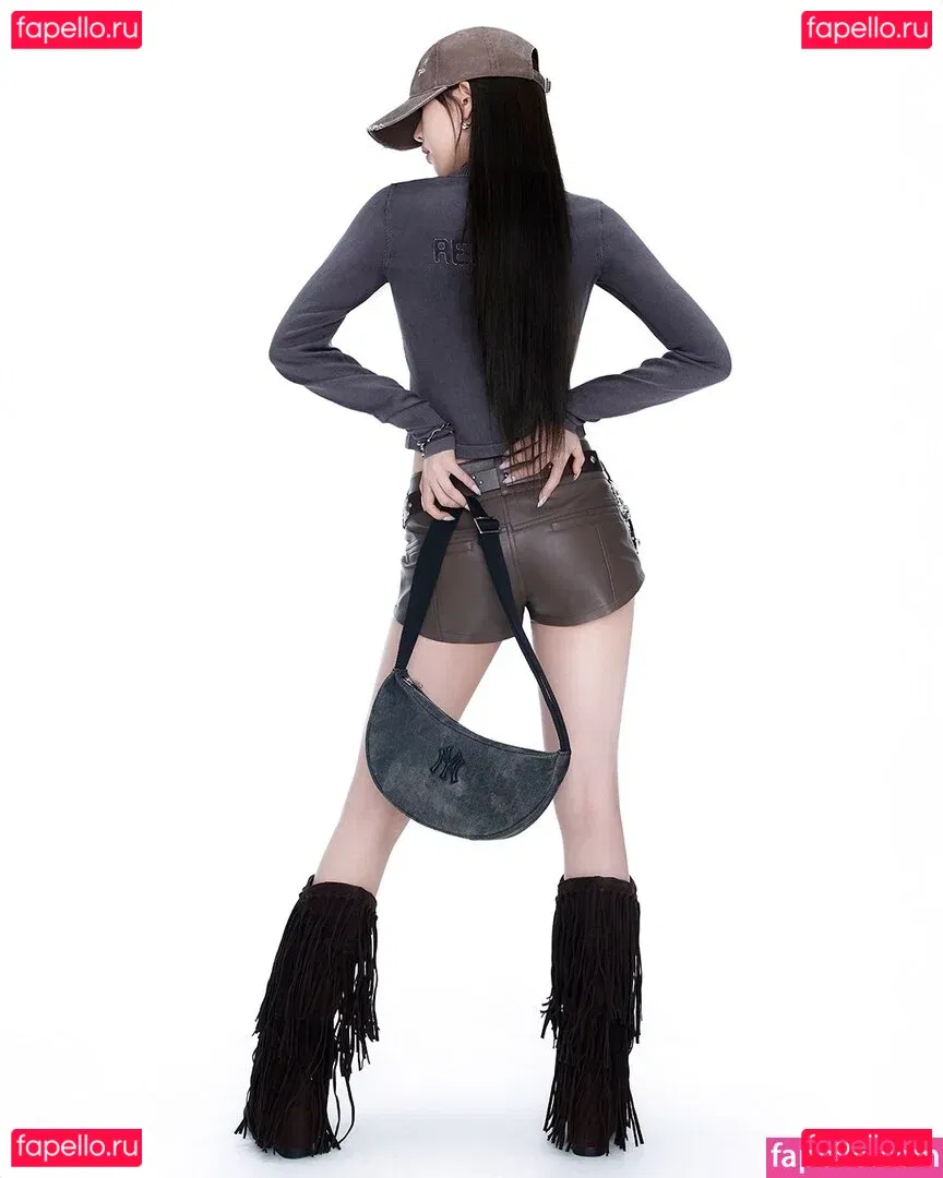 katarinabluu Onlyfans Photo Gallery 