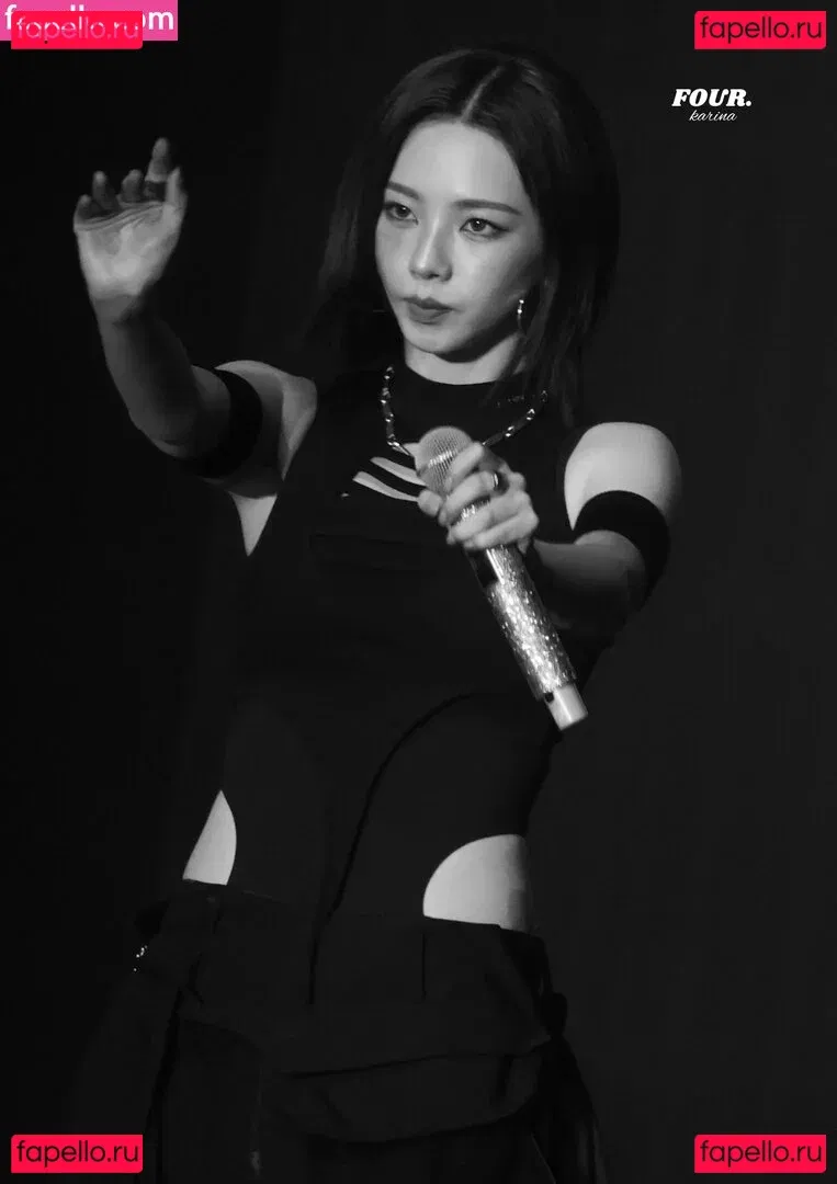 katarinabluu Onlyfans Photo Gallery 