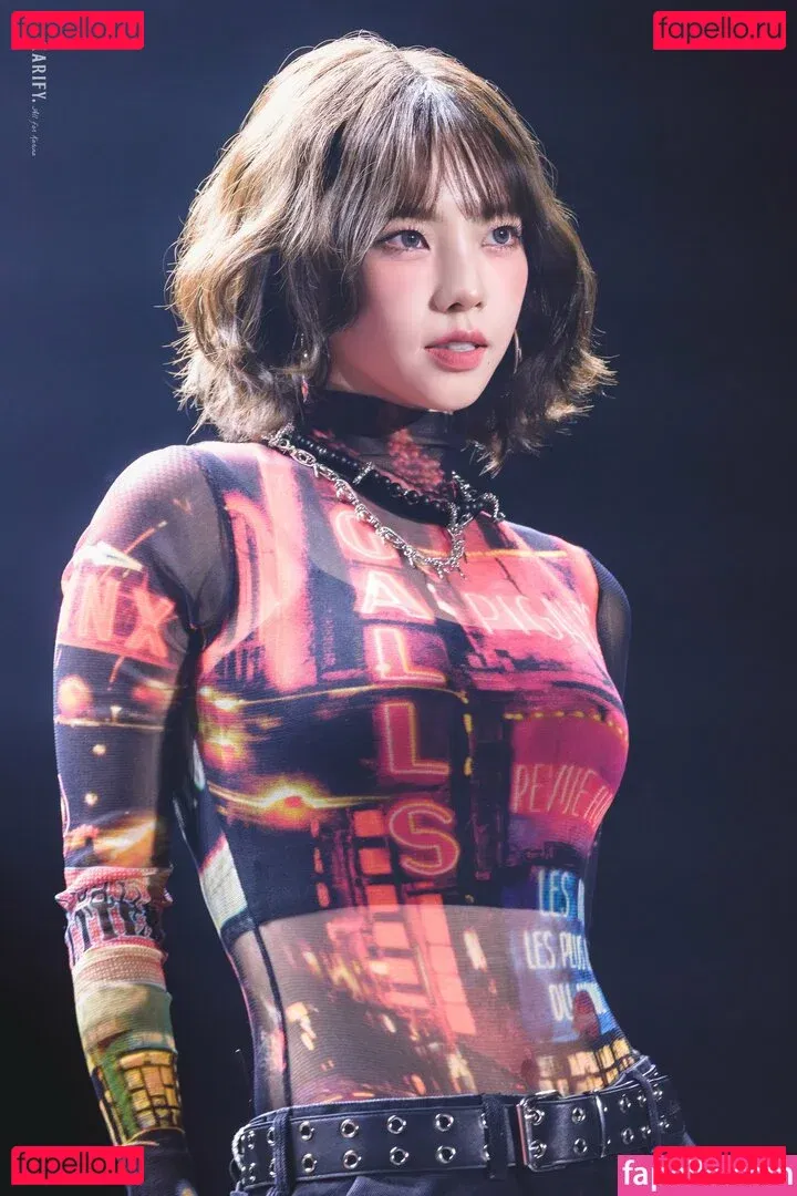 katarinabluu Onlyfans Photo Gallery 