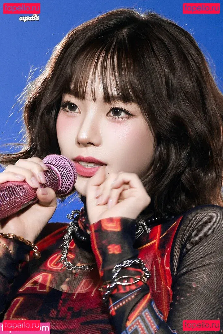 katarinabluu Onlyfans Photo Gallery 