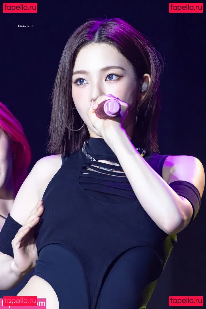 katarinabluu Onlyfans Photo Gallery 