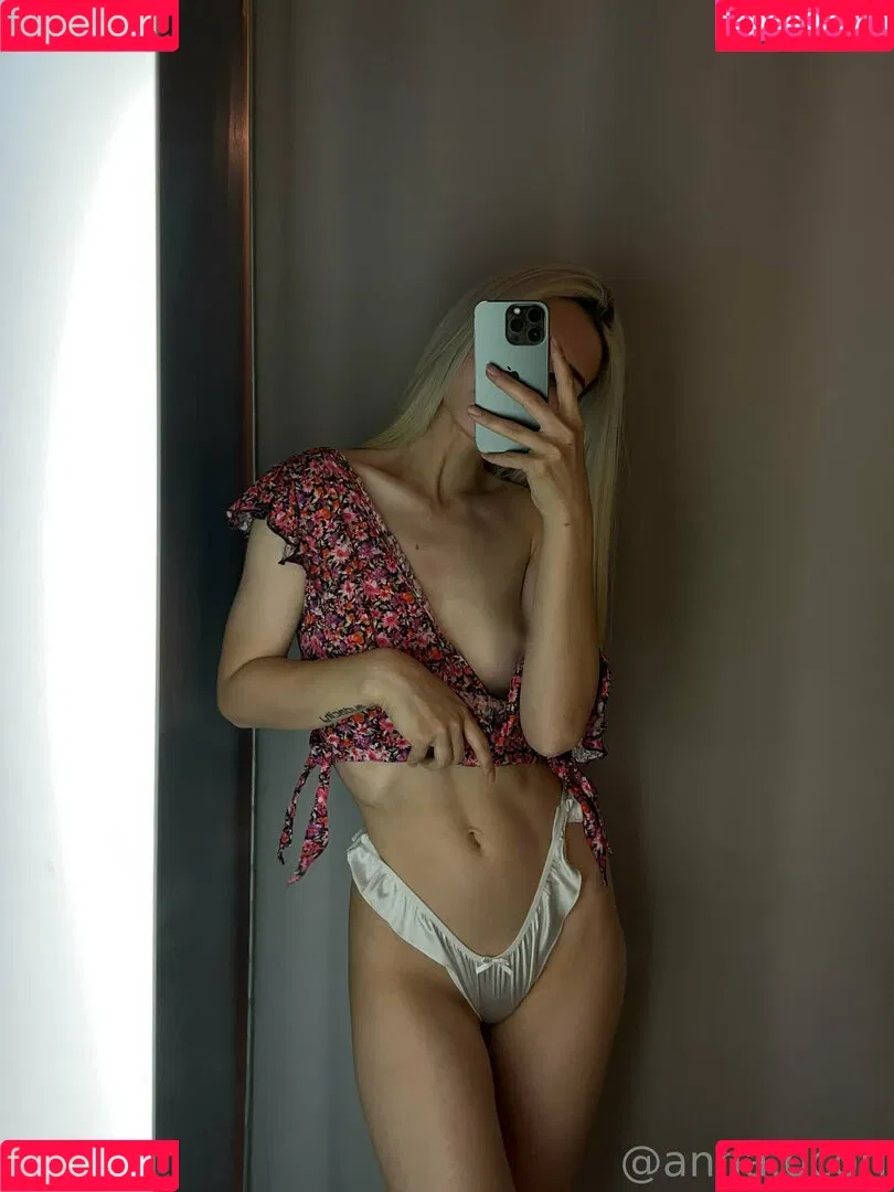 anna.ocori Onlyfans Photo Gallery 