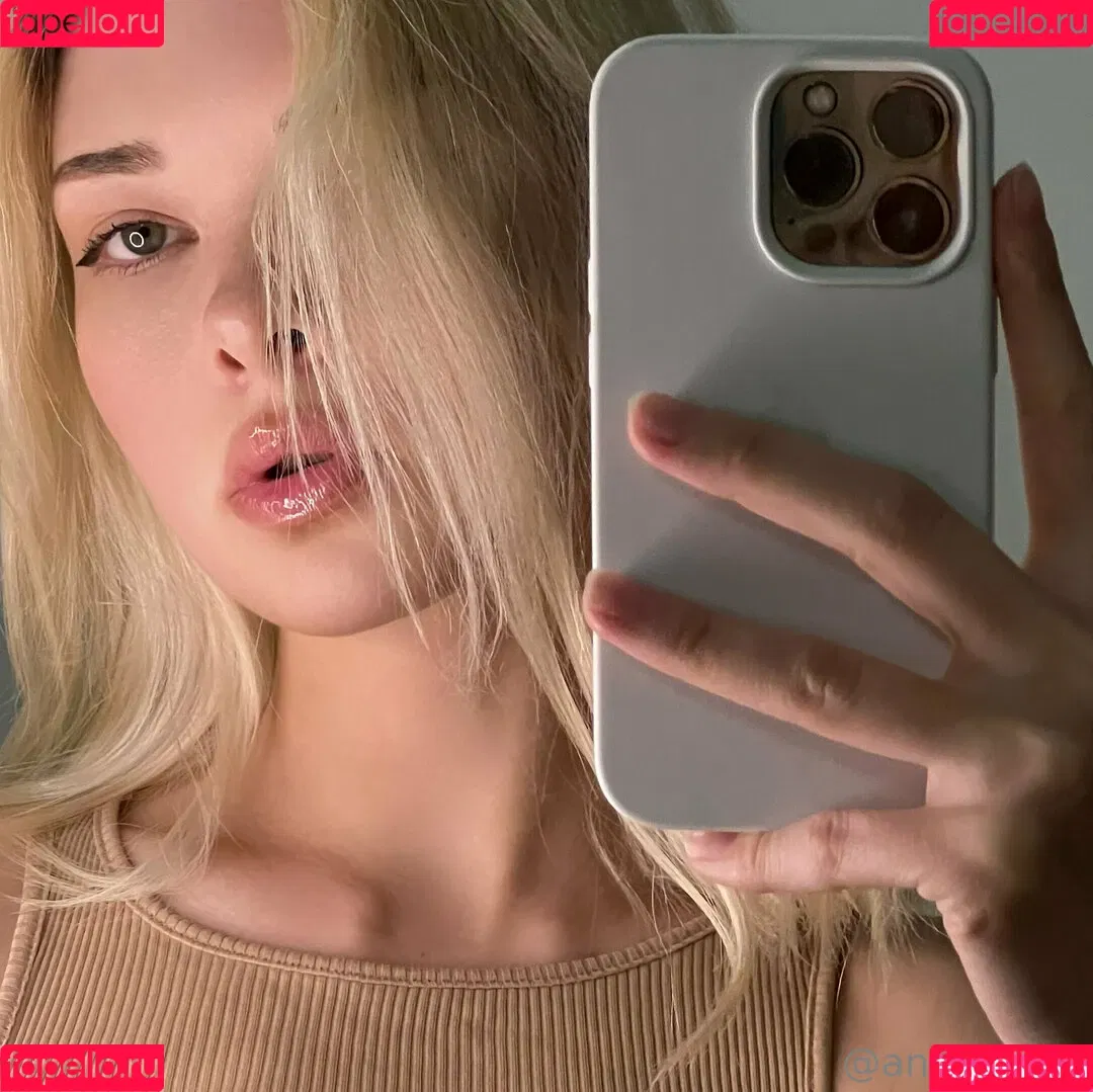 anna.ocori Onlyfans Photo Gallery 